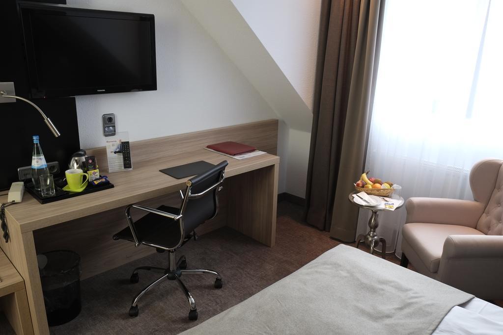 Hotel Brunnenhof International Wedemark Εξωτερικό φωτογραφία